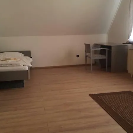 Private Room's Sana Homestay *