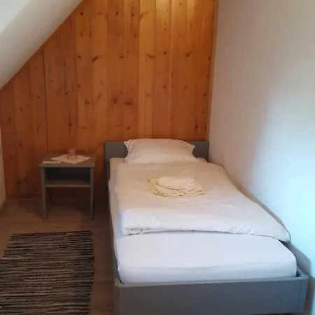 Homestay Private Room's Sana