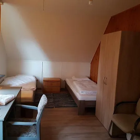 Private Room's Sana Homestay